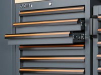 Arredamento modulare per officina Beta C45PROX con piano in acciaio inox + felpa in OMAGGIO