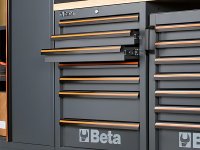 Arredo Beta C45PRO 2.0 AW per officina 2040x645x2000mm con piano di lavoro in legno