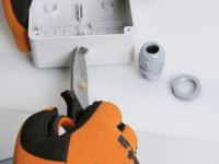 Forbice per elettricisti Beta 1128BSX con profili a fresa graduata, 148mm