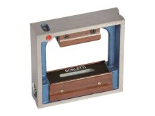 Livella quadra di precisione a bolla d'aria Borletti 150x150mm, sensibilità 0,02mm Livella quadra di precisione a bolla d'aria Borletti 150x150mm, sensibilità 0,02mm