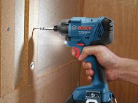 Avvitatore a massa battente GDR 18V-160 Bosch in valigetta senza batteria
