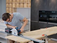 Bosch Kit trapano, sega immersione, levigatrice e seghetto alternativo con 3 batterie e valigette