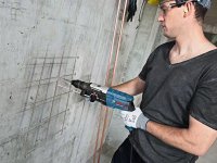 Bosch Martello perforatore a filo GBH 2-28 F Professional SDS Plus con mandrino sostituibile, 3,2J