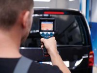 Bosch termocamera d'ispezione GTC 600 C Professional con batteria 2Ah caricabatterie e valigetta
