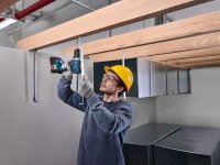 Bosch trapano avvitatore GSB 18V-65 in Kit con 2 batterie, caricabatterie, valigetta e 82 accessori