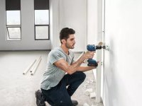 Bosch trapano avvitatore GSB 18V-65 in Kit con 2 batterie, caricabatterie, valigetta e 82 accessori