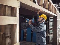 Bosch trapano avvitatore GSB 18V-65 in Kit con 2 batterie, caricabatterie, valigetta e 82 accessori