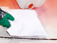 Assorbenti antisversamento per prodotti chimici Carvel da 42lt in kit borsa a tracolla