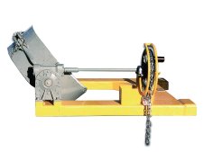 Pinza ribaltafusti rotazione frontale Carvel inforcabile con carrelli elevatori, 500Kg