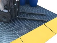 Rampa lineare Carvel 1000x500mm per piattaforma di contenimento carrabile