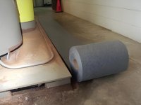 Rotoli assorbenti Carvel 41x4600cm forati e pre-tagliati per liquidi industriali (2pz)