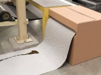 Rotolo assorbente calpestabile Carvel 41x4600cm per liquidi industriali in dispenser, 120lt