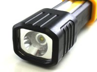Lampada da lavoro estendibile CAT CT3110 a batterie da 170 lumen