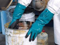 Guanti ABRAGRIP categoria III in nitrile protezione chimica Cofra (12paia)