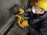 Tassellatore DeWalt DCH273 SDS-Plus, 2.1J in kit con 2 batterie 5,0Ah Powerstack