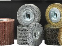 Set accessori spazzolatura legno Eisenblaetter in valigetta