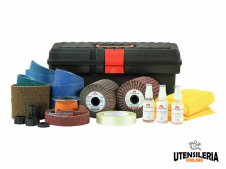 Set accessori satinatura metallo Eisenblaetter in valigetta Set accessori satinatura metallo Eisenblaetter in valigetta