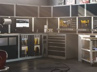 Arredo modulare per officina Fami GARAGE096 con piano in acciaio inox, 1940x640x2000mm