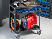 Arredo officina Fami Garage 391 G08 2128mm con 2 armadi, carrello e 12 contenitori
