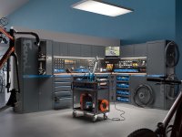 Arredo officina Fami Garage 391 G12 3688x2472mm con 5 armadi, carrello, cassettiera e contenitori