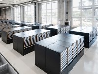 Cassettiera Fami Master bicolore a 7 cassetti per materiali voluminosi 714x573x1000mm