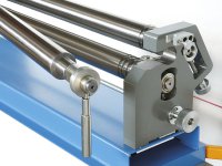 Calandra motorizzata a 3 rulli Fervi 0285/75 per lamiera, ø 75mm 1000mm