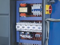 Tornio parallelo Fervi T070/400VI3A con inverter e visualizzatore 400V 2,2 kW