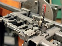 Bloccaggio rapido verticale Finat HV250-U base piatta e braccio a U, 90 Kg