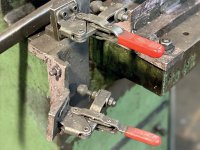 Bloccaggio rapido verticale Finat HV250-U base piatta e braccio a U, 90 Kg