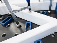 Morsetto di fissaggio a vite GPPH scartamento fisso per tavoli fori 16mm