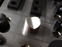 Prisma di sostegno GPPH 58mm, angolo 130° per tavoli fori 16mm