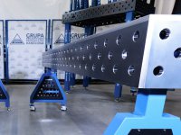 Supporto saldatura con ruote SteelMax Trestle GPPH spessore 15mm, fori 28mm in griglia diagonale