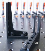 Banco per saldatura con ruote SteelMax GPPH in acciaio rinforzato 3x1,48mt fori 28mm