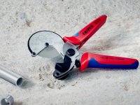 Knipex pinza tagliatubi per tubi in plastica, composito e leghe di alluminio, fino a 26mm