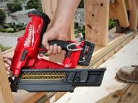 Chiodatrice a batteria Milwaukee M18 Fuel FFN 21°, chiodi 50-90mm