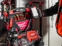 Crimpatrice idraulica Milwaukee HCCT One-Key 53kN per connettori quadrati 300mm in Kit