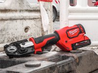Crimpatrice idraulica Milwaukee HCCT One-Key 53kN per connettori quadrati 300mm in Kit