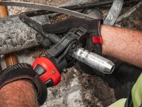 Crimpatrice idraulica Milwaukee HCCT60 One-Key 60kN per connettori quadrati 300mm in Kit
