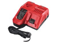 Energy Pack Milwaukee 2 batterie M18 5.5Ah +caricabatterie+batteria M12+borsa OMAGGIO