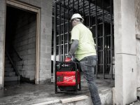 Generatore di corrente Milwaukee MX Fuel PS One-Key 3600W con 2 batterie 6.0Ah