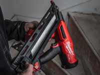 Groppinatrice a batteria Milwaukee M18 Fuel FN 15GA, groppini 32-63mm