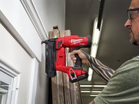 Groppinatrice a batteria Milwaukee M18 Fuel FN18GS dritta 1,2mm, groppini 16-54mm