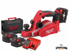 Pialletto a batteria Milwaukee M18 BP-402C in Kit con borsa e 2 batterie