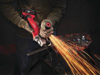 Smerigliatrice angolare Milwaukee 115mm M18 HD18 AG-115-402C in Kit