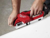 Pialla a batteria Milwaukee M12 BLP truciolo 0-2mm in Kit con valigetta e 2 batterie