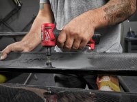 Mini smerigliatrice Milwaukee M12 per forare piastrelle, disco 50mm