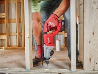 Tassellatore a batteria Milwaukee M18 BLHACD26 attacco SDS-Plus, 2,6J in Set