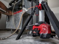 Torre faro LED multidirezionale Milwaukee M18 HOSALC, 0-6000 lumen