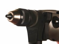 Trapano a percussione Milwaukee PD2E 24R a 2 velocità 1020W