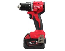 Trapano avvitatore a batteria Milwaukee M18 BLDDRC-402C + 4 Batterie 4.0Ah Trapano avvitatore a batteria Milwaukee M18 BLDDRC-402C + 4 Batterie 4.0Ah